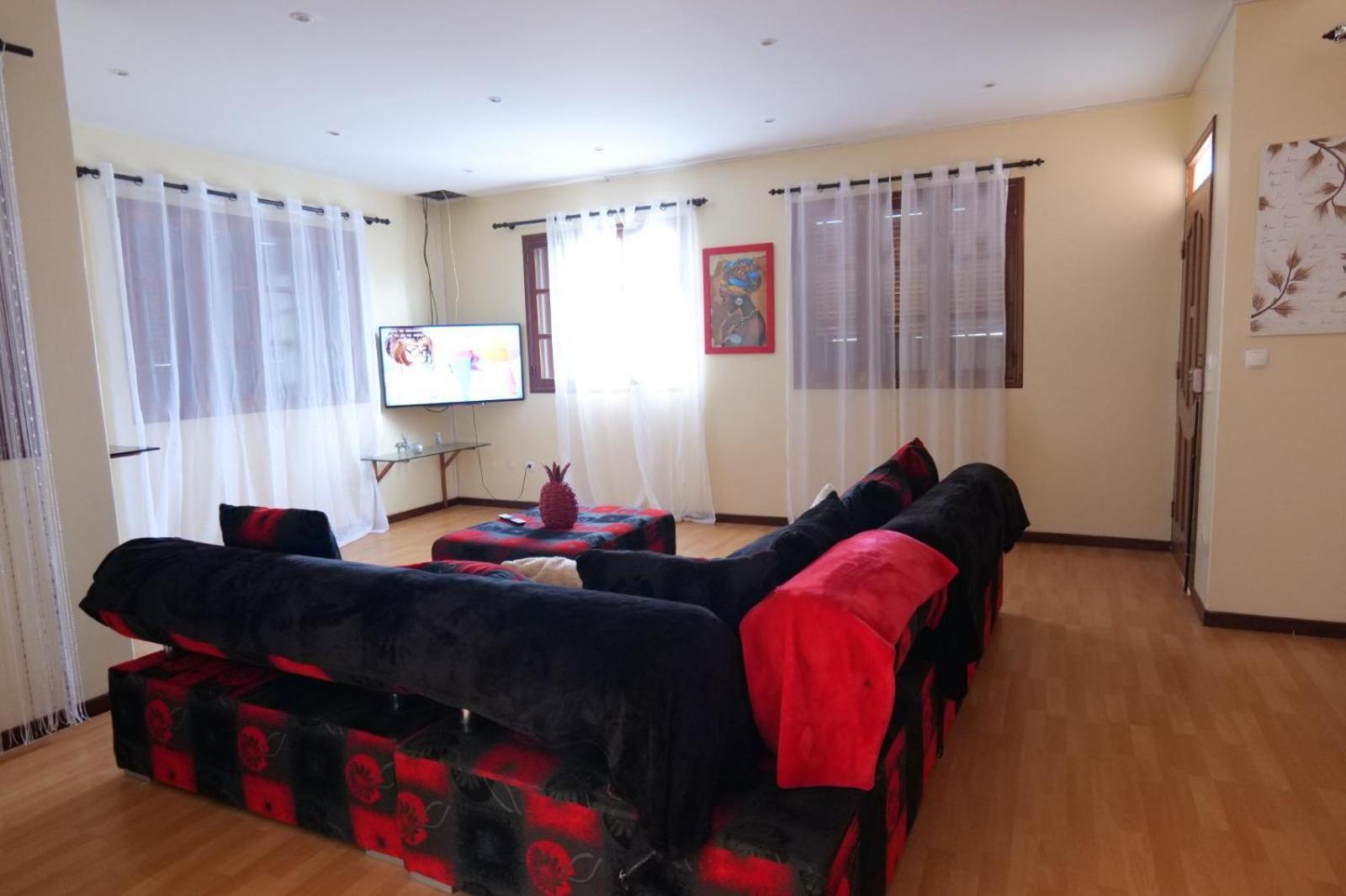 Tarrafal House Екстер'єр фото